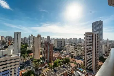 Uma vista geral de Fortaleza ou a vista da cidade a partir do apartamento