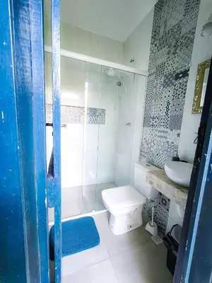 Uma casa de banho em Casa Mahalo - no centro de Cumbuco