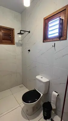 Uma casa de banho em Encanto de paracuru