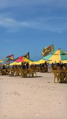 Uma praia em ou perto da casa de férias