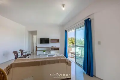 Uma televisão e/ou sistema de entretenimento em Apto c/ 2 Quartos a 150 m da Praia KVD0201