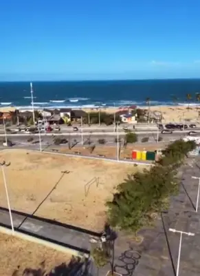 Uma vista do mar geral ou uma vista do mar a partir do apartamento