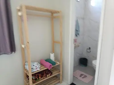 Uma casa de banho em Casa com 2 quartos
