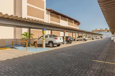 O edifício onde o apartamento está situado