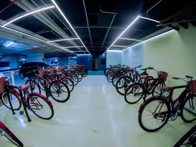 Andar de bicicleta em Hotel Beach Class Meireles ou nos arredores