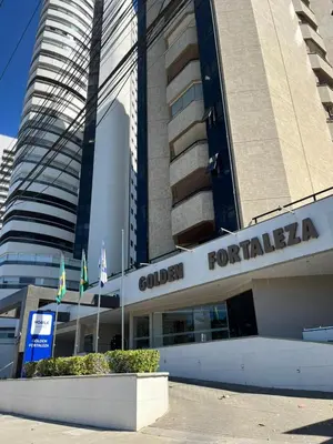 O edifício onde o apartamento está situado