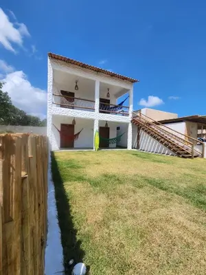 O edifício onde o quarto em acomodação particular está situado