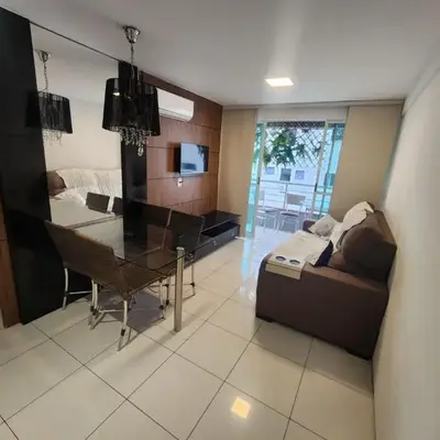 Apartamento completo no Meireles