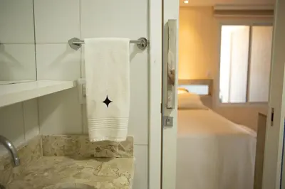 Uma casa de banho em Resort Completo - 6 min do Beach Park