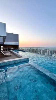 A piscina em ou perto de Exclusividade e Conforto a 500m da Beira-Mar