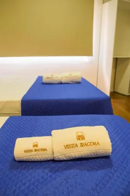 Uma cama ou camas num quarto em Hotel Vistta Iracema