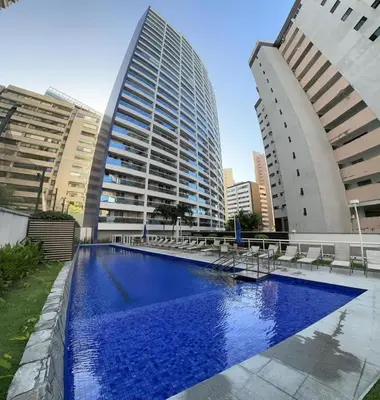 A piscina em ou perto de My Way Helbor