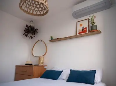 Uma cama ou camas num quarto em Apartment with ocean view