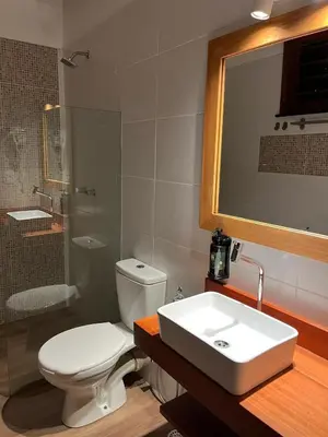 Uma casa de banho em Pousada Maresia