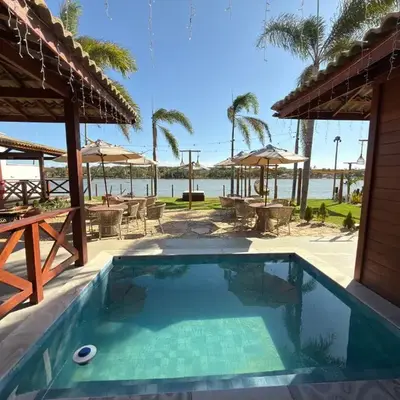 Lagoon Paradise