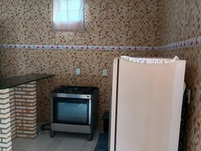 Uma televisão e/ou sistema de entretenimento em AP Morro Branco