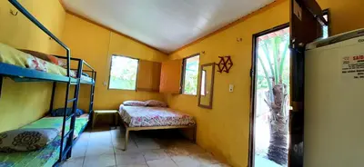 Uma cama ou camas num quarto em casa n 3 jeri