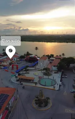 Vista de um rio perto da casa de hóspedes