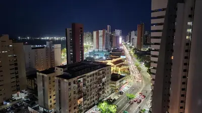 Uma vista geral de Fortaleza ou a vista da cidade a partir do apartamento