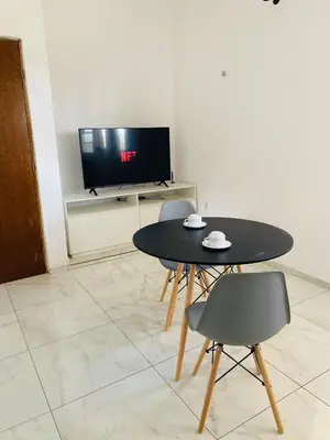 Uma televisão e/ou sistema de entretenimento em Apartamento inteiro para Casal 404