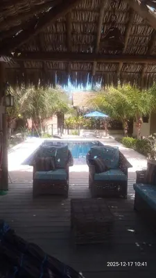 A piscina em ou perto de Chales do Farol