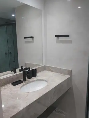 Uma casa de banho em Eco Paradise 227