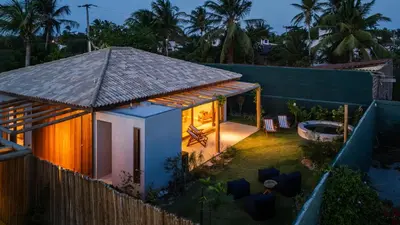 Um jardim no exterior de Casa Água - Praia do Preá
