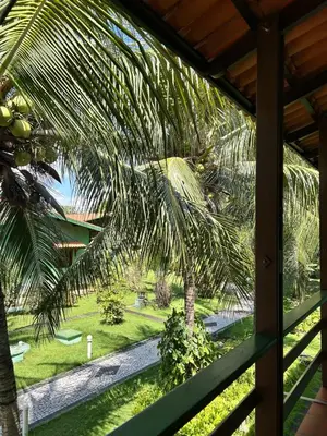 Um jardim no exterior de Pequeno Paraíso Paracuru