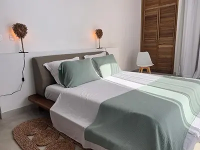Uma cama ou camas num quarto em High End Guajiru Villa with Pool and Jacuzzi CEA48