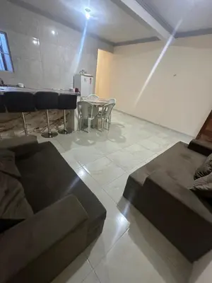 Uma área de estar em Casa Amarela no Fortim