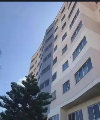 O edifício onde o apartamento está situado