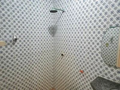 Uma casa de banho em Casa Pe na Areia com Piscina e Ar em Morro Branco