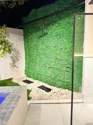 Um jardim no exterior de Luce del sole bangalô