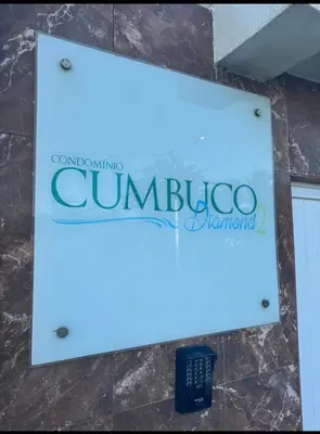 Um certificado, prémio, placa ou documento mostrado em Diamond Summer
