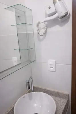Uma casa de banho em Apartamento em Fortaleza