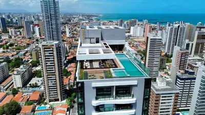 Uma vista geral de Fortaleza ou a vista da cidade a partir do apartamento