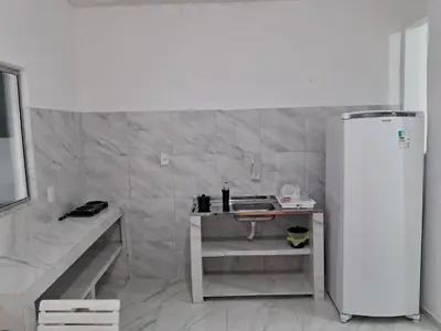 A cozinha ou kitchenette de kit net Baturité 2