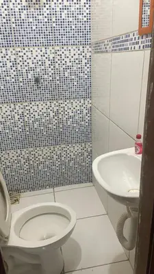 Uma casa de banho em Casa Praia e Vida
