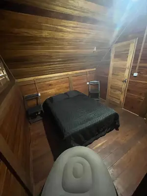 Uma cama ou camas num quarto em chaleshalomserra