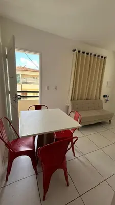 Uma área de estar em Casa em condominio - Maracanaú - Fortaleza