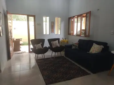 Uma área de estar em Rancho dos Bicos