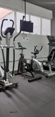 O centro de fitness e/ou as comodidades de fitness de Scala Residence Beira Mar