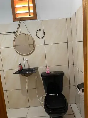 Uma casa de banho em Pousada da vila