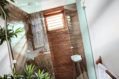 Uma casa de banho em Villa Métisse