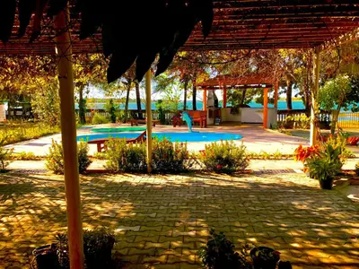 A piscina em ou perto de Pousada Sol Dourado
