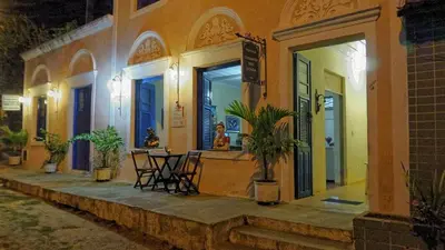 O edifício onde a casa de hóspedes está situado