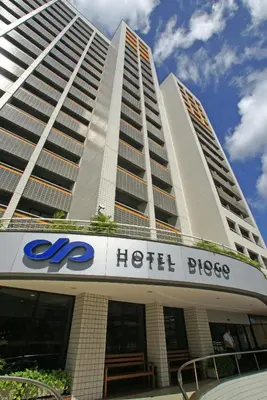 O edifício onde o hotel está situado