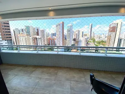 Uma varanda ou terraço em Beira Mar Apto 16º andar Luxo 2 quartos