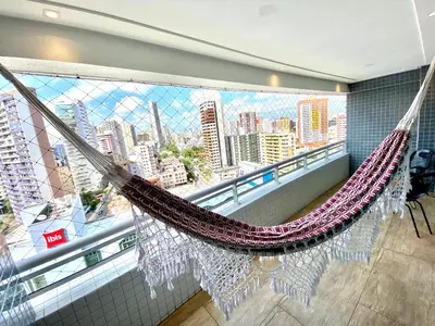 Uma varanda ou terraço em Beira Mar Apto 16º andar Luxo 2 quartos