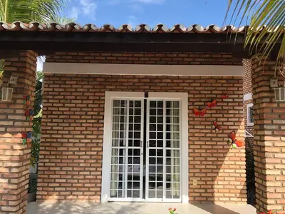 O edifício onde o chalé está situado